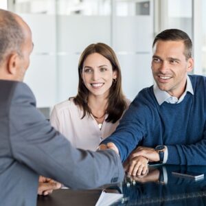 couple talking to a financial advisor